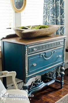 Dresser Painted with "Flow Blue" Milk Paint. The details on this piece are gorgeous! Refurbished Furniture, Milk Paint, Miss Mustard Seeds, Furniture Rehab, Flow Blue, Distressed Furniture, Chalk Paint Furniture, Furniture Restoration