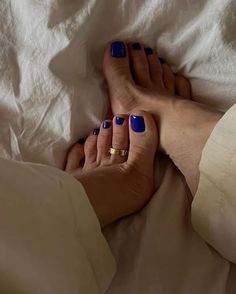 Pretty Short Gel Nails, Pretty Toe Nail Colors, Toe Gel Nails, Neutral Toe Nail Colors, Pedicure Nail Colors, Gel Pedicure Ideas, Toe Nails Colors, Toenail Colors, Toes Nails Colors