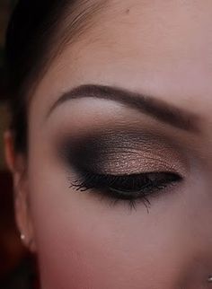 Makeup ideas Fest Smink, Nude Smokey Eye, Trucco Smokey Eye, Smokey Eye Make Up, Silvester Make Up, Face Time, Hooded Eye Makeup