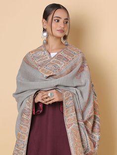 Kani Dordaar Wool Shawl - Grey - KCS Kashmir Shawl Emporium Srinagar, Shawl, Kashmir Shawl, Wool Shawl, 24 Years Old, Social Events, Beautiful Gift Boxes, Fast Fashion, Paisley