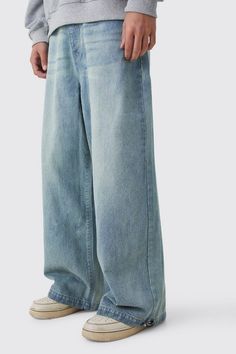 Denim Parachute Jean | boohooMAN USA Blue Outfit Aesthetic Men, Denim Jeans Outfit Men, Baggy Jeans Aesthetic, Baggy Outfits Men, Oversized Outfit Men, Baggy Blue Jeans, Baggy Pants Men, Baggy Jeans Men, Oversized Hoodie Men