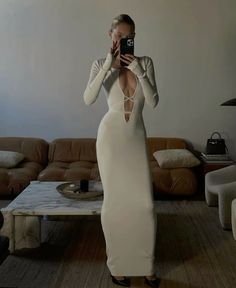 Summer Evening Party, Elsa Hosk Style, Fits Inspiration, Gala Gown, Sleek Updo, Bodycon Maxi Dress, Celebrity Magazines, Celebrity Engagement Rings, Elegant Feminine