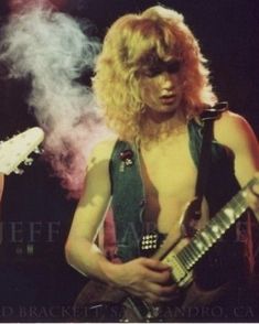 Dave Mustaine Young, Aces Wild, Famous Guitarists, Air Guitar, Mixed Berry Smoothie
