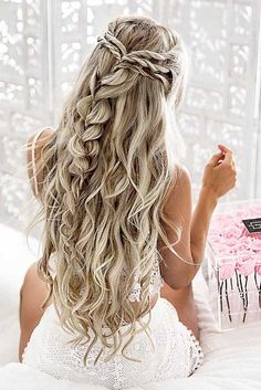 Prom Hairstyles, Brunette Bob, Vlasové Trendy, Bridal Wedding Hair, Fishtail Braid, Prom Hairstyles For Long Hair, Pretty Braided Hairstyles, Braided Hairstyles For Wedding, Short Hairstyle