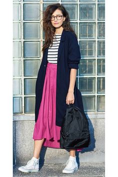 Comfortable Travel Outfit, Long Skirt Fashion, Everyday Outfit Inspiration, Effortlessly Chic Outfits, Career Fashion, Simple Trendy Outfits, Modest Fashion Outfits, 가을 패션, Girls Fashion Clothes