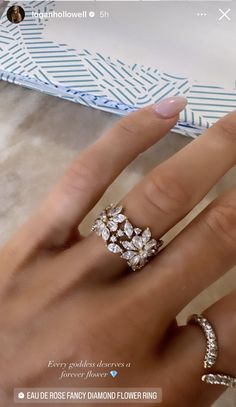 Kimai Jewelry, Classy Wedding Rings, Luxury Ring, Expensive Jewelry Luxury, Fancy Jewellery Designs, Jewelry Diamonds, Diamond Jewelry Designs