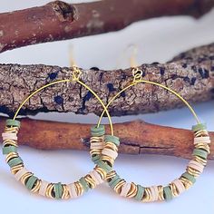 Nwt Handmade From Birch House Jewelry Part Of The Gold Elements Collection These Are Taupe And Olive Green Heishi Bead, Gold Filled Wavy Disc Spacer Beads And Gold Hoop Earrings. Handmade Materials: Seed Beads, Czech Beads, Brushed Gold Wavy Disc Spacer Beads, Gold Plated Wire, Gold Plated Stainless Steel Nickel Free War Wire Hooks, Polymer Clay Heishi Beads, Rubber Stoppers Approx 2.25” Long All Earrings Are Packaged On A White Earring Card With The Birch House Jewelry Logo Comes With A Cute Bu Flat Clay Bead Earrings, Clay Bead Hoop Earring Ideas, Bead And Clay Earrings, Clay Bead Earrings Diy, Polymer Clay Bead Bracelet Ideas, Clay Bead Jewelry Ideas, Burlap Jewelry