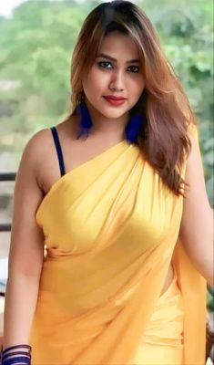 Female Celebrity Fashion, Beautiful Women Faces, Beautiful Women Videos, India Beauty, Indian Beauty Saree, Beautiful Indian Actress, Most Beautiful Women, Beautiful Women Pictures, Gorgeous Women