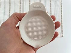 white porcelain ceramic Japanese garlic grater Ceramic Garlic Grater, Ceramic Grater, Ginger Grater, Garlic Grater, Ceramics Inspiration, Wheel Throwing, Hand Building, Ceramics Ideas, Silicone Mat