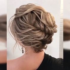 Chignons, Mother Of The Bride Dark Hair, Wedding Hairstyles For Short Hair Updo, Wedding Hair Styles For Short Hair, Short Hair Styles For Wedding Guest, Messy Updos For Short Hair, Short Hair Updo For Wedding, Short Hair Prom Updos, Updo Short Hair