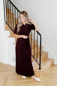 Simple and elegant, the 'Kate' features a modest v-shaped neckline with a button detail. Short sleeves and a belted waist add a finishing touch to this timeless maxi dress. The soft knit and functional buttons make this an ideal pick for expecting and nursing mamas. The option of minimal layering makes the 'Kate' an easy choice for everyday comfort. All you'll need to decide is what shoes to wear! Exclusively designed by us for you. 95% Rayon 5% Spandex Hand Wash Cold Do Not Bleach Hang or Lay F Homemade Closet, Modest Maternity, Nursing Friendly Dress, Modest Dresses For Women, Cozy Clothes, Modest Girl, Modest Maxi, Modest Dresses Casual, Fall Capsule