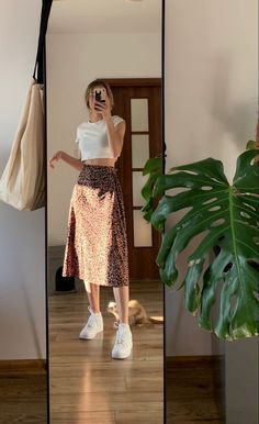 Casual Summer Shopping Outfit, Size 2 Outfits, Straight Size Outfits, Maxi Skirt Outfit Teacher, Indie Folk Concert Outfit Summer, How To Pick A Style Fashion, Types Of Fashion Aesthetics List, Zoo Attire Outfits, Simple Casual Summer Outfits