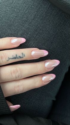 Pink French Pearl Nails, Pink Nails Almond French Tip, Colored French Tip With Chrome, Baby Pink Chrome French Tip Nails, Pink French Nails Chrome, Baby Pink Chrome Nails French Tip, Pink French Tip Nails With Chrome, Pink French Chrome Nails, Chrome Pink French Tip Nails