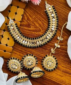 Necklace set Rs 2450 only #necklace #jhumkay #teeka #stonejewellery #kundanjewellery #bridaljewellery #zirconjewellery #hyderabadijewellery #traditionaljewellery #casualjewellery #casualwear #fatimajewels #karachi #lahore #islamabad #pakistan #uk #usa #uae #saudiarabia #partywear #bridalwear #jewellery #jewellerylovers #weddingseason #jewelsbyfatimakhan Stone