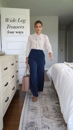 Work Outfits Khaki Pants, Cropped Trousers Work Outfit, Work Outfits Fall Women, Womens Fall Outfits For Work, Work Pants Petite, Tuesday Office Outfit Work Wear, Wide Trousers Outfit Work, Outfits For Work Business Casual, Women’s Work Outfits 2023