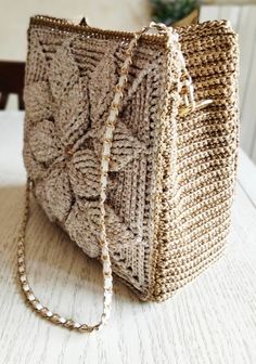 Crochet Backpack Pattern, Raffia Crochet, Crochet Backpack, Diy Bags Purses, Fabric Bags
