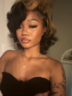 Hairstyles For Short Natural Hair Black, Red Relaxed Hair Black Women, Side Part Curls Black Women Natural Hair, Short Hair Cuts For Women Black Natural, Short Side Part Bob, Skunk Patch Hair, Straighten Hairstyles, 90s Pretty, Hair Stripes