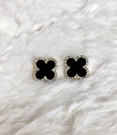 Super sparkly clover earrings surrounded by crystal stones. Approximately .75” Clover Earrings Studs, Friendship Earrings, Dream Earrings, Sliver Earrings, Black Crystal Earrings, Real Christmas, Clover Earrings, Classy Jewelry, Crystal Stones