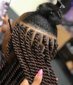 Big Twist Braids Hairstyles, Natural Black Hairstyles, Latest Braided Hairstyles, Hair Colors Ideas, Haircuts For Ladies, Black Hair Updo Hairstyles, Feed In Braids Hairstyles