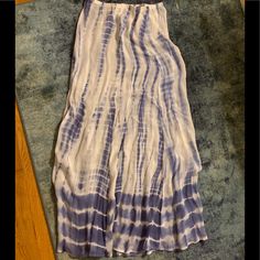 Gorgeous For Summer Or Fall,;!9/. Retail At $350 ‘This Periwinkle Blue And White Ethereal Maxi Skirt Boasts A Elastic Waist, 100% Viscose Stylings, Semi Sheer Look. Length Is 40” From Waist To Hem. You Could Also Wear It As A Strapless Dress By Anchoring The Waist Line Around The Bust. Strapless Dress, White Ethereal, Tie Dye Maxi Skirt, Summer Craft, Tie Dye Maxi, Periwinkle Blue, Chan Luu, Maxi Skirt, Bucket List