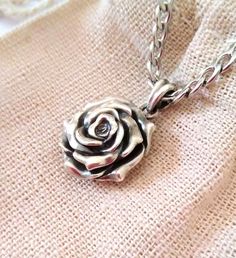 ★ Rose Flower Pendant ★ Handcrafted Rose Flower pendant/necklace for Men and Women. * Materials/Finishes ➤ Artificially Aged (Black/Grey Oxidized) Silver 925 * Dimensions ➤ ~ 2.2 x 1.9 x 0.9 cm (~ 0.9 x 0.7 x 0.3 inches)/Bail: Suitable for up to ~ 4.5 mm (~ 0.18 inches) Chain  * Weight: ~ 11 grams in Silver 925 ----------------------------------------------------------------------------- IMPORTANT NOTES: ----------------------------------------------------------------------------- ➤ When buying Silver Rose Ring, Rose Bag, Silver Flower Necklace, Necklace Flower, Rose Pendant, Precious Jewels, Rose Necklace, Rose Jewelry, Flower Pendant Necklace