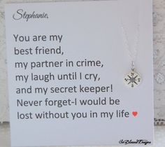 Bff Graduation Gift, Necklace Compass, Sisters Necklace, Friend Scrapbook, Compass Jewelry, Friend Graduation, Necklace Friendship, Bff Birthday, Presents For Best Friends