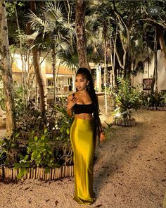 Mexico Vacation Outfits Cancun Resort Wear Beaches, Island Vacation Outfits Tropical, Summer Fashion Black Women, Summer Outfits Tropical, Beach Hair Styles, Cabo Outfits, Island Vacation Outfits, Mode Poses, Jamaica Outfits