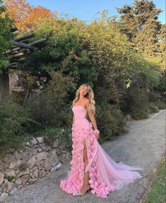 Floral Print Prom Dress, Stile Kylie Jenner, Floral Homecoming Dresses, Floor Length Prom Dress, Flower Prom Dress, Printed Prom Dresses, Flower Maxi Dress, Strapless Prom Dresses