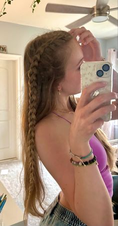 #summer #braids #summerhairstyle #summerstyle #summerhair #summeroutfit #hairstyles #braidstyles Beach Hair, Hairdos For Curly Hair, Hair Sytles, Hair Stylies, Hair Stylist Life, Dream Hair, Hairstyles For School, Aesthetic Hair, Hairstyles Haircuts