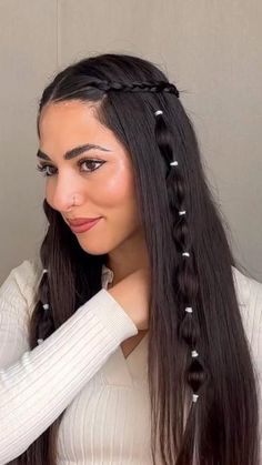 Trendy Ponytail, Ponytail Hairstyle Ideas, Easy Hairstyles For Thick Hair, Hairstyle Ideas Easy, Hair Style Vedio, Rave Hair, Ponytail Hairstyles Easy, Vlasové Trendy, Ponytail Hairstyle