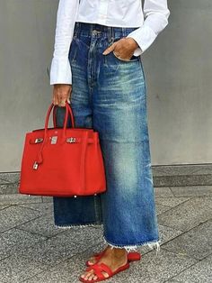 Better Basics Washed Cropped Wide Leg Jeans | stylewe Smart Casual Jeans Outfit, Everyday Chic Outfits, Ärmelloser Pullover, Wide Leg Jeans Outfit, Celana Fashion, Casual Chic Outfits, Looks Jeans, Look Jean, Cropped Wide Leg Jeans