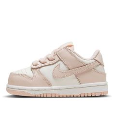 Best gifts for newborns/babies! (SNKR/Skate/Low Top) Baby Jordan Shoes, Girls Pink Shoes, Nike Kids Shoes, Gifts For Newborns, Dress Up Shoes, Baby Jordans, Crochet Baby Boots, Girls Dress Shoes