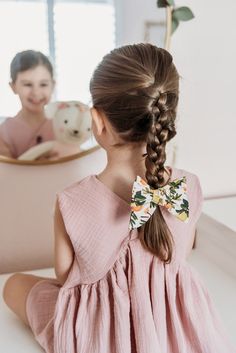 Natural Beauty Tips, Girls Bow Hairstyles, Summer Hair Inspiration, Cute Prom Hair, Party Hair Accessories, Bow Hairstyle