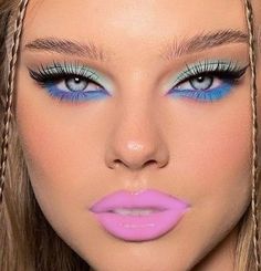 Dark Blue Makeup Looks, Spring Eye Makeup, Competition Makeup, Coachella Makeup, Eye Makeup Images, Beginners Eye Makeup, Barbie Makeup, Magical Makeup