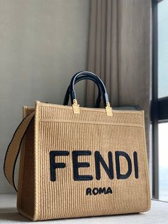 Size: 35cm*31cm*17cm It comes with Dust box, Care manual, Tag, and Paper bag. Boho Chic Bags, Handbag Essentials, Luxury Collection, Fendi Bags, Jute Bags, Chanel Deauville Tote Bag