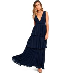 Brand: Lulus Type: Maxi Dress Style: "Gently Adrift" Pleated Tiered V-Neck Size: Small Condition: Brand New W/ Tag Color: Navy Material: 100% Polyester Measurements: Chest - Armpit To Armpit: 14" Length - Armpit To Bottom: 50" Waist: 15" Flowy Formal Dress, Boho Bridesmaid Dress, Coral Maxi Dresses, Navy Blue Maxi Dress, Cute Maxi Dress, Rose Maxi Dress, Blue Maxi Dress, Pleated Maxi Skirt, Bodycon Maxi Dresses