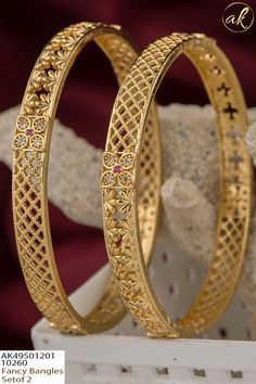 Gold Kadali Bangles, Kasu Bangles Gold Jewelry, Diamond Kangan, Gold Bangles Design Daily Wear Latest, Gold Kangan, Solid Gold Bangle, Gold Jewels Design