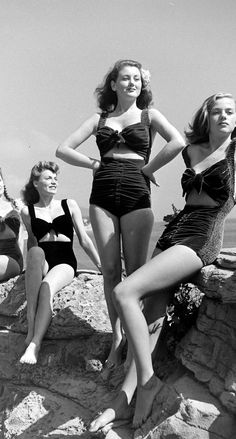 1940s Beach Fashions