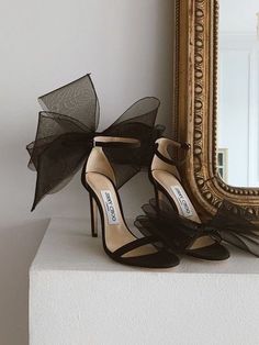 Jimmy Choo Bow, Обувь Air Jordan, Jimmy Choo Heels, Bow Heels, Heeled Shoes