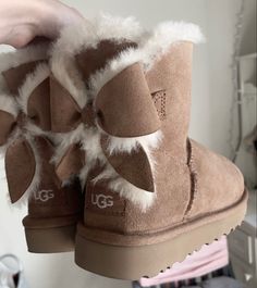 Cute Uggs, New Uggs, Fluffy Shoes, Mode Shoes, Vanilla Girl