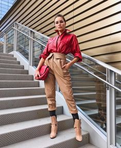 Classy Leather Pants, Olivia Culpo Style, Fall Outfits 2017, Instagram Caption, Olivia Culpo, Style Muse, Outfits 2017, Leather Shirt, Fancy Hairstyles