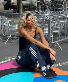 Sambas Outfits, Stunning Tattoos, Adidas Samba Outfit, Samba Outfit, Adidas Sambas, Look Adidas, Top Adidas