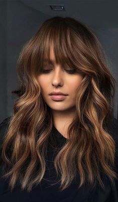 Espresso Hair Color, Rambut Brunette, Winter Hair Color Ideas, Luxurious Hair, Chic Vibes, Brunette Balayage Hair, Winter Hair Color, Winter Hair, Balayage Brunette