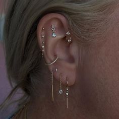 proud mom being able to install the drop top to @itscaligirl99 healed flat ✨ so obsessed with this styling . pierced her flat , conch and… | Instagram Minimalist Ear Piercings, Constellation Piercings, Piercings Jewelry, Unique Ear Piercings, Ear Peircings, Flat Piercing