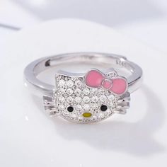 Super Cute Hello Kitty Ring Hello Kitty Ring, Hello Kitty Wedding, Kawaii Ring, Cute Promise Rings, White Pearl Ring, Luxury Wedding Rings, Hello Kitty Jewelry, Cute Hello Kitty, Marriage Ring
