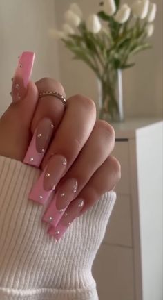 Outfit Ideas For Bowling Date, Gem Tip Nails, Latina Aesthetic Nails, Extra Pink Nails, Square Acrylic Nails Medium Length, Kim K Nails, Lipstick Shape Nails, Cute Medium Acrylic Nails, Pink Manicure Ideas