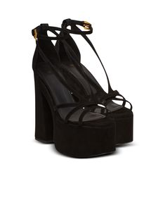 Cam suede platform sandals black - Women | BALMAIN Platform Black Sandals, Cute Heels Classy, Platform Sandals Black, Trendy Block Heels, Cute Shoes Heels, Chic Heels, Classy Shoes, Sandals Outfit, Fancy Shoes