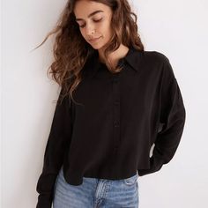 Madewell Lusterweave Hartfield Crop Shirt Nwt Never Worn Tags On Corduroy Top, Madewell Shirts, Front Tie Shirt, Long Sleeve Flannel, Loose Shirts, Fit Body, Madewell Denim, Plaid Flannel Shirt, Short Sleeve Button Up