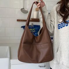 Lkblock Washable Wholesale Plaid Shoulder Diamonds Fashion Diamond Embroidery Thread Ex-Factory Top ling Girl Shoulder Bag MATERIAL PU Leather MOQ 1pcs SAMPLE TIME About 5-7 working days LOGO Accept Customized Logo OEM/ODM Available SIZE 32*12*25 COLOR Accept Custom Made Casual Chique Stijl, Teacher Bags, Commuter Bag, Casual Tote, Brown Bags, Office Lady, Mode Vintage, Everyday Bag, Tote Purse