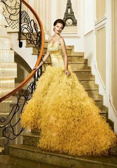 Catwalk Fashion, Color Sorting, French Chateau, Evening Gown, Cream Color